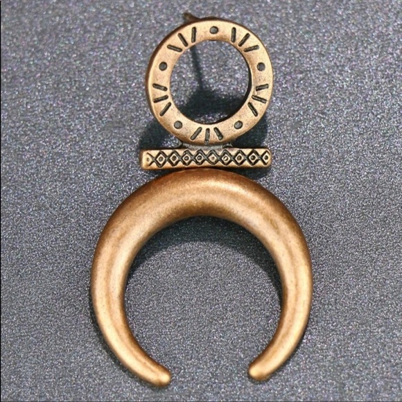 BRONZE WESTERN MOON DECOR C DROP EARRINGS - Picture 3 of 3